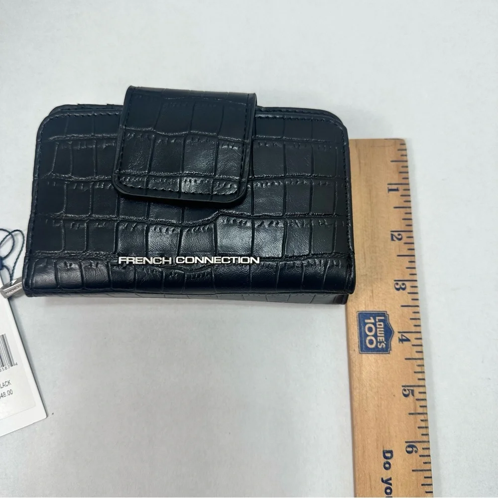French Connection‎ Emmy Croco Fold Snap Zipper Wallet in Black NWT $48 New